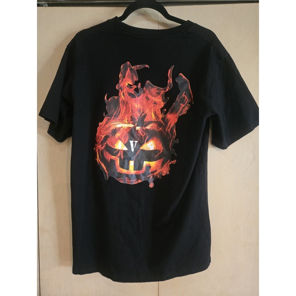 Vlone Halloween Flaming Pumpkin Tee Black Size L Made USA Authentic Streetwear